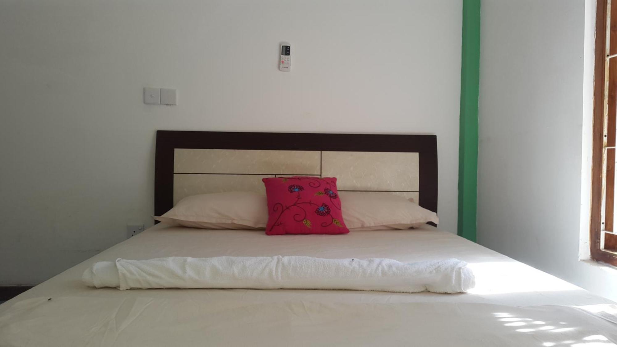 פולונרואה Priyanna Guest, Forest View מראה חיצוני תמונה