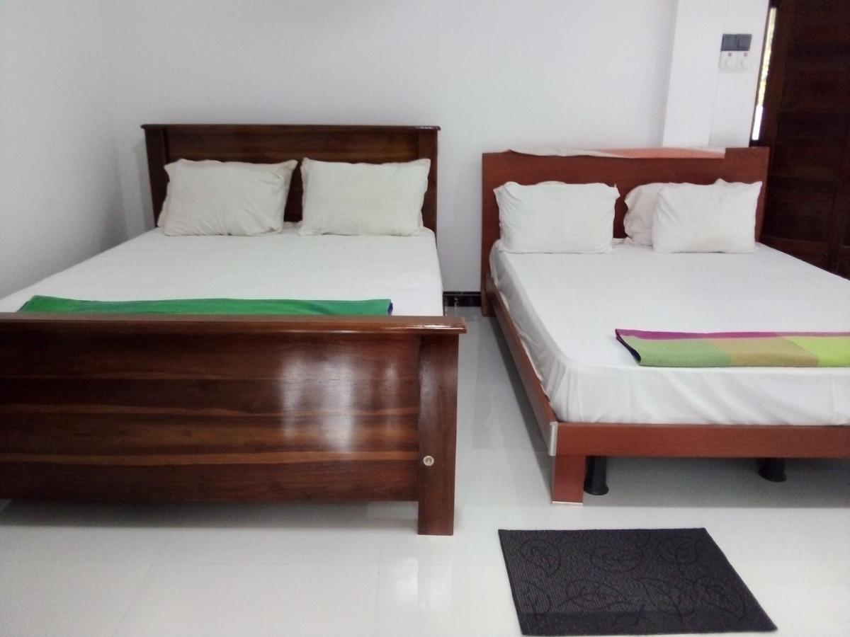 פולונרואה Priyanna Guest, Forest View מראה חיצוני תמונה